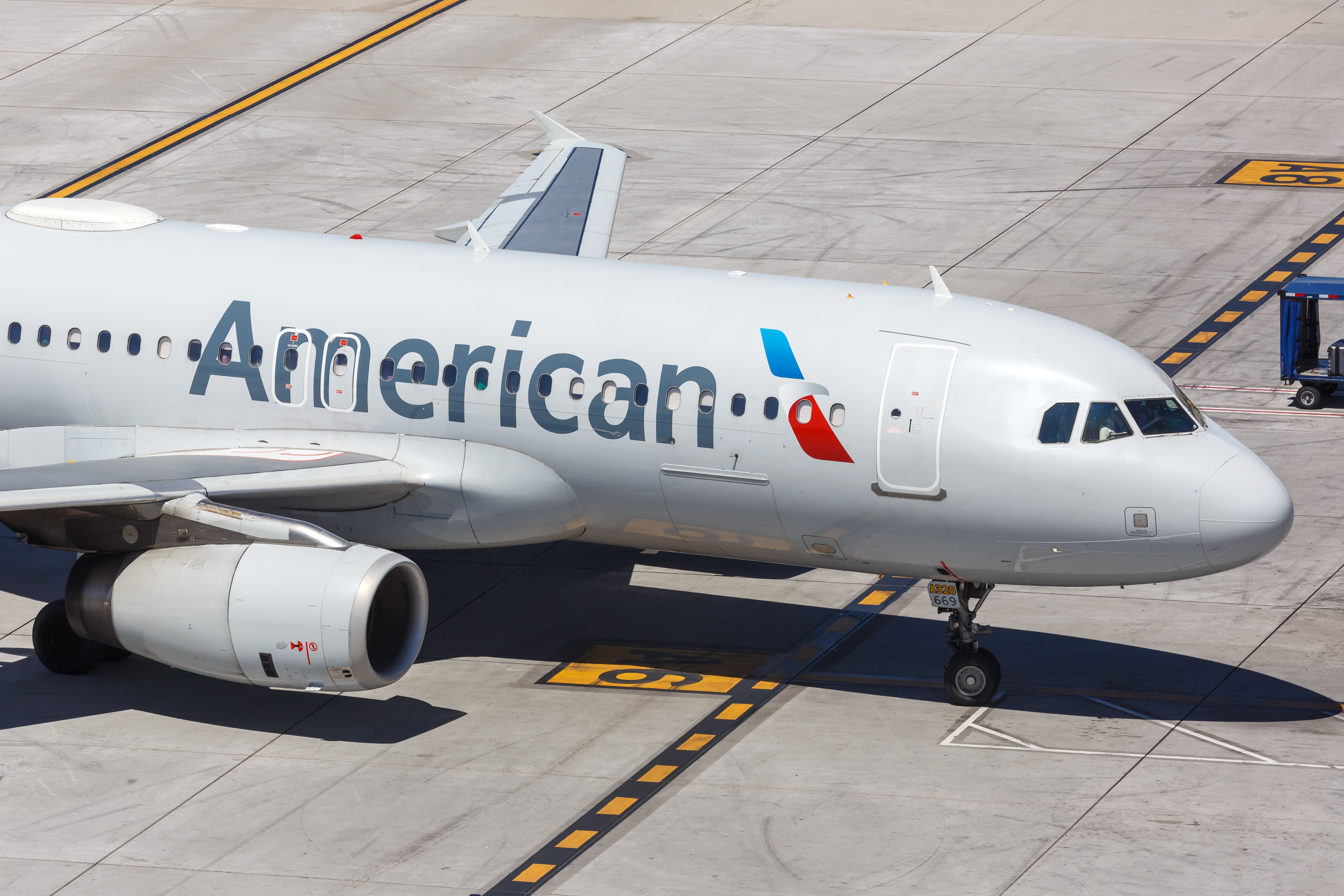 American Airlines To Begin Offering Free Ad-Based WiFi