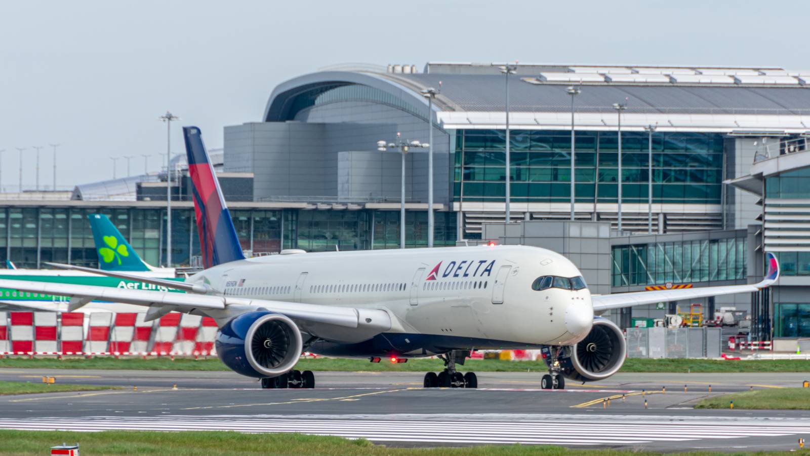 How To Earn Delta SkyMiles Without Flying