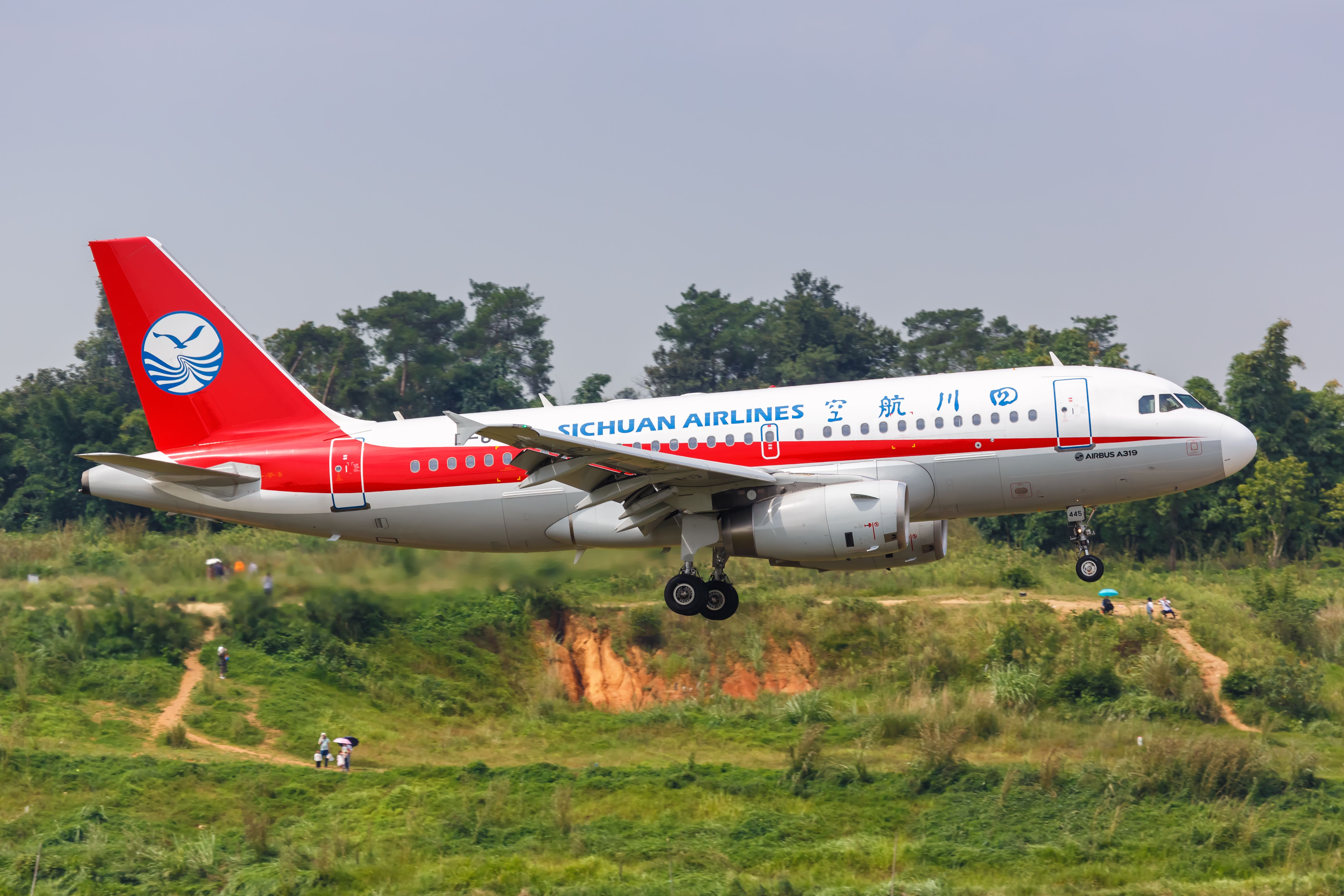 Not Just British Airways 5390: Did You Know A Sichuan Airlines Jet Also Experienced A Windscreen Blowout?