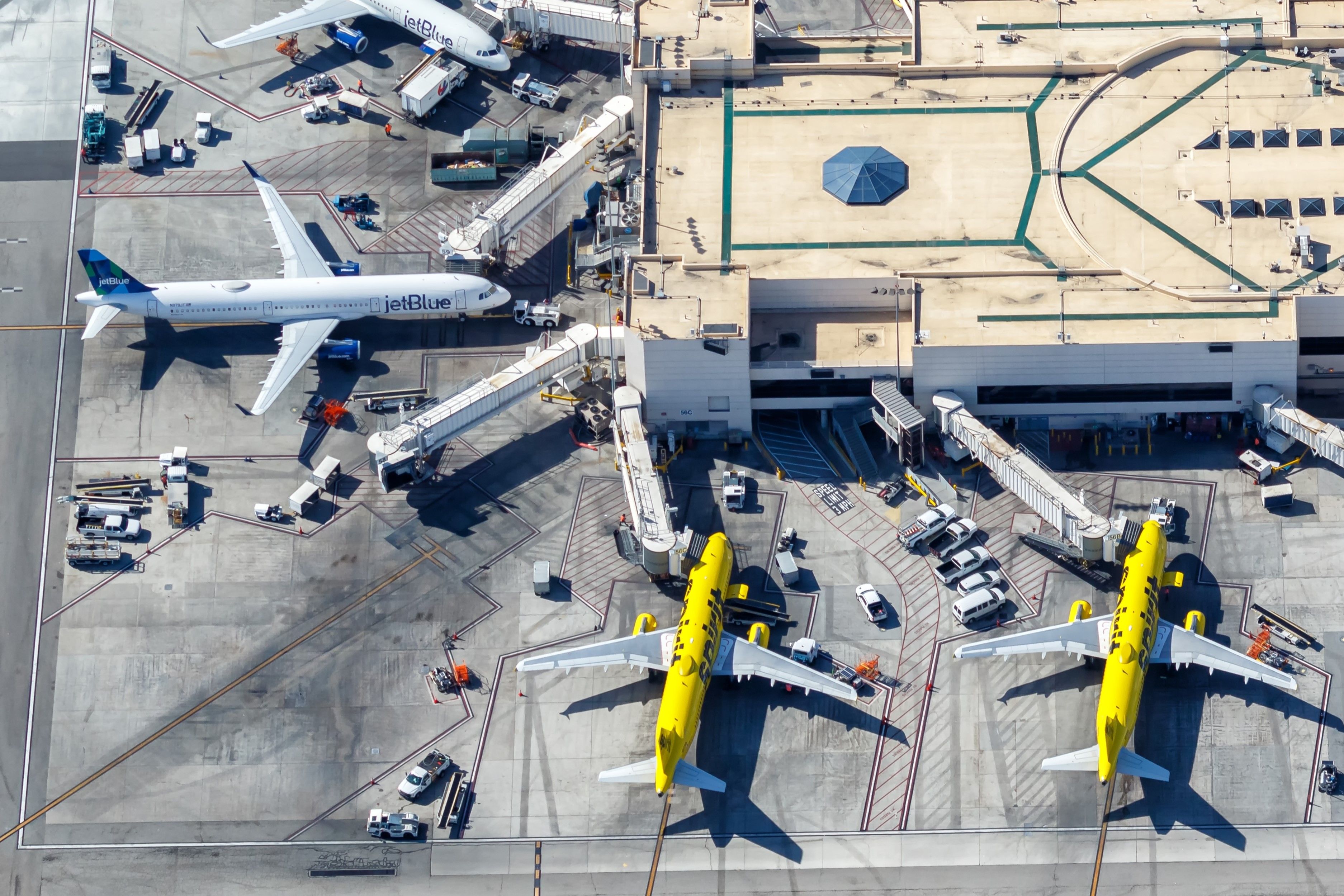 JetBlue And Spirit Airlines Pilots To Proceed With Respective Pilot Contract Negotiations