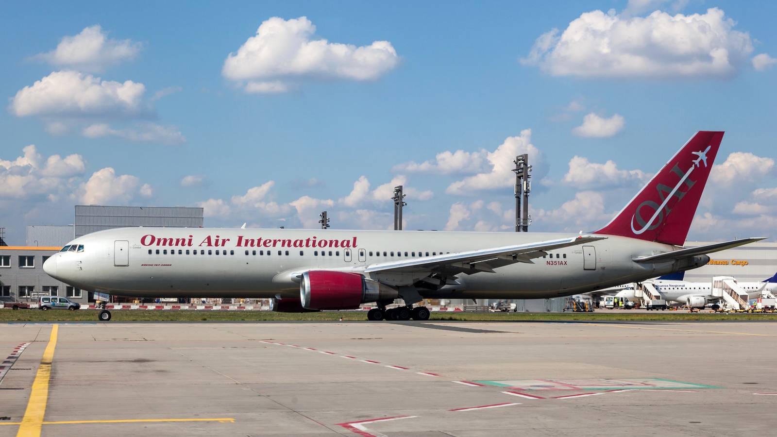 Omni Air Boeing 767-300ER Diverts To Bangor After Engine Rolls Back