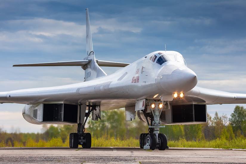 4 Strategic Bombers In Production Or Development