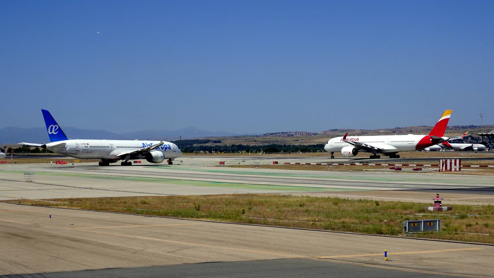 IAG's Air Europa Buy Shaky With New EU Antitrust Warning Imminent