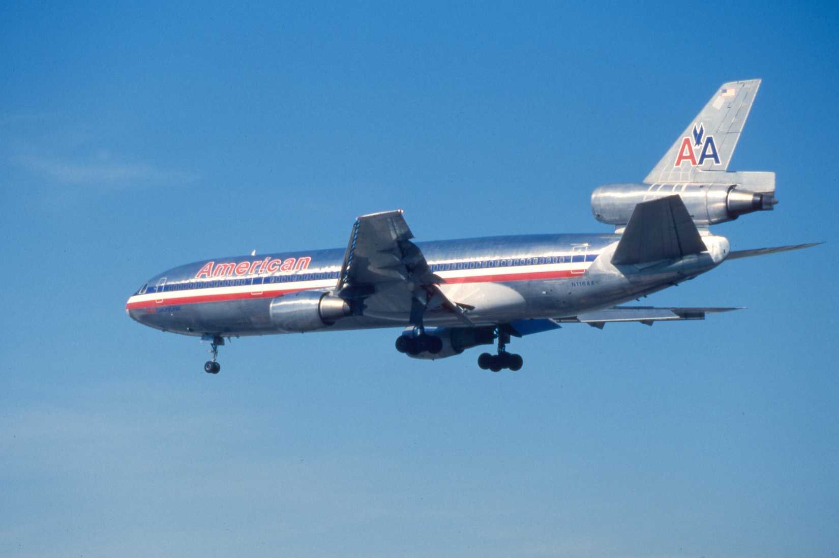 How The 10 Worst Airline Accidents In North America Show Flying Is Much ...