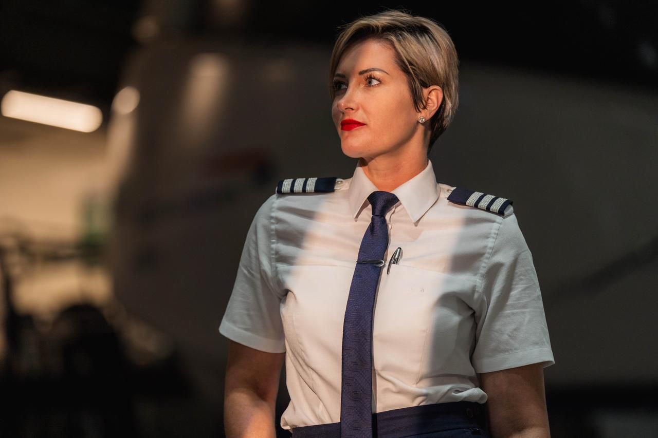 How Do The Roles Of Captain & First Officer Differ?