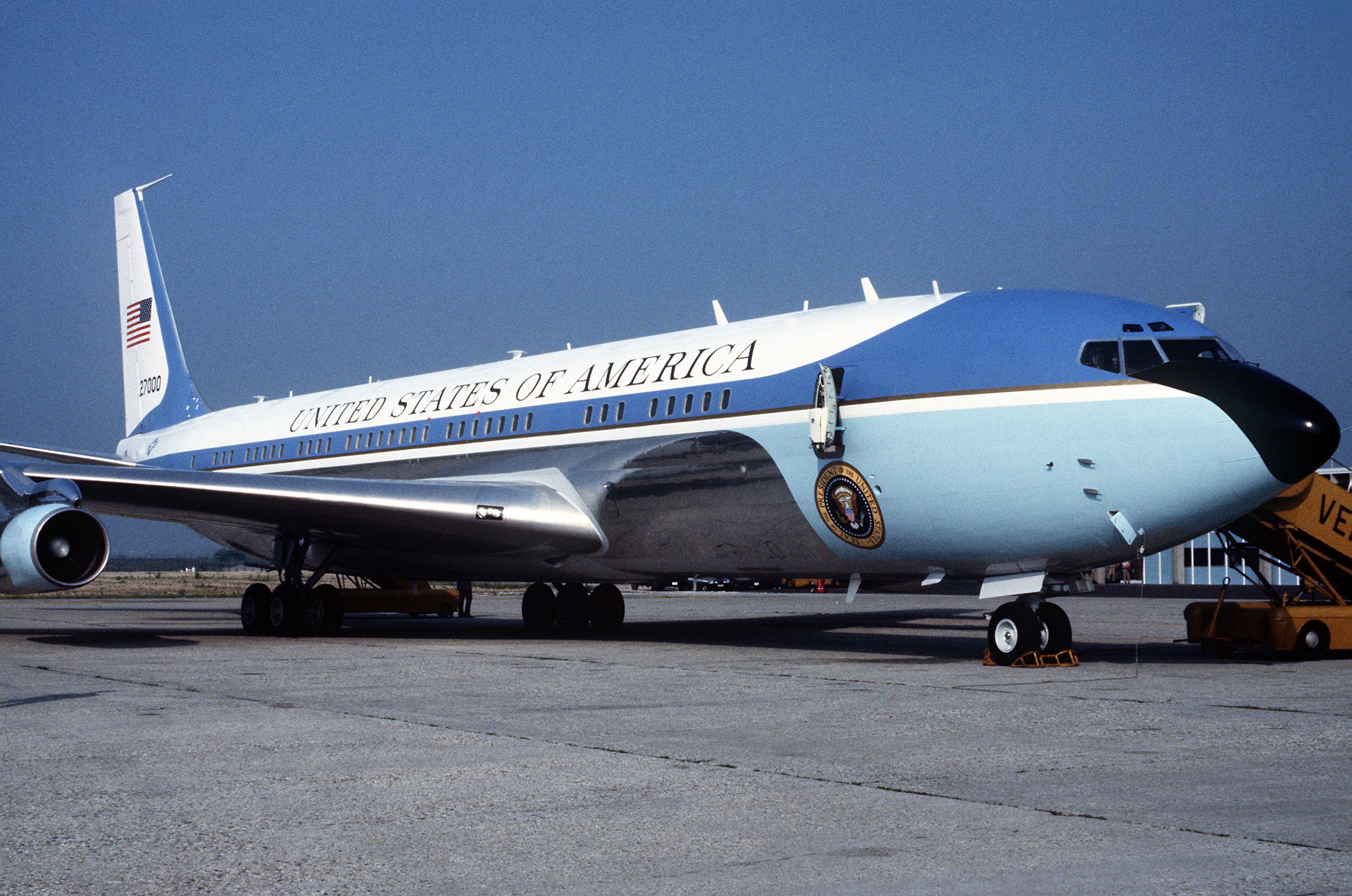 Beyond Air Force One: 5 Planes That Officially Served US Presidents