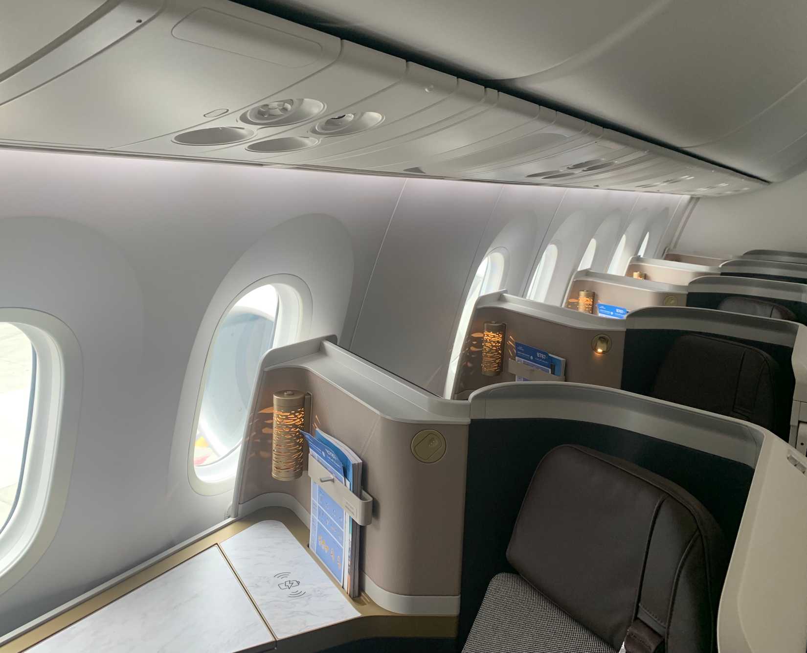 Etihad business class