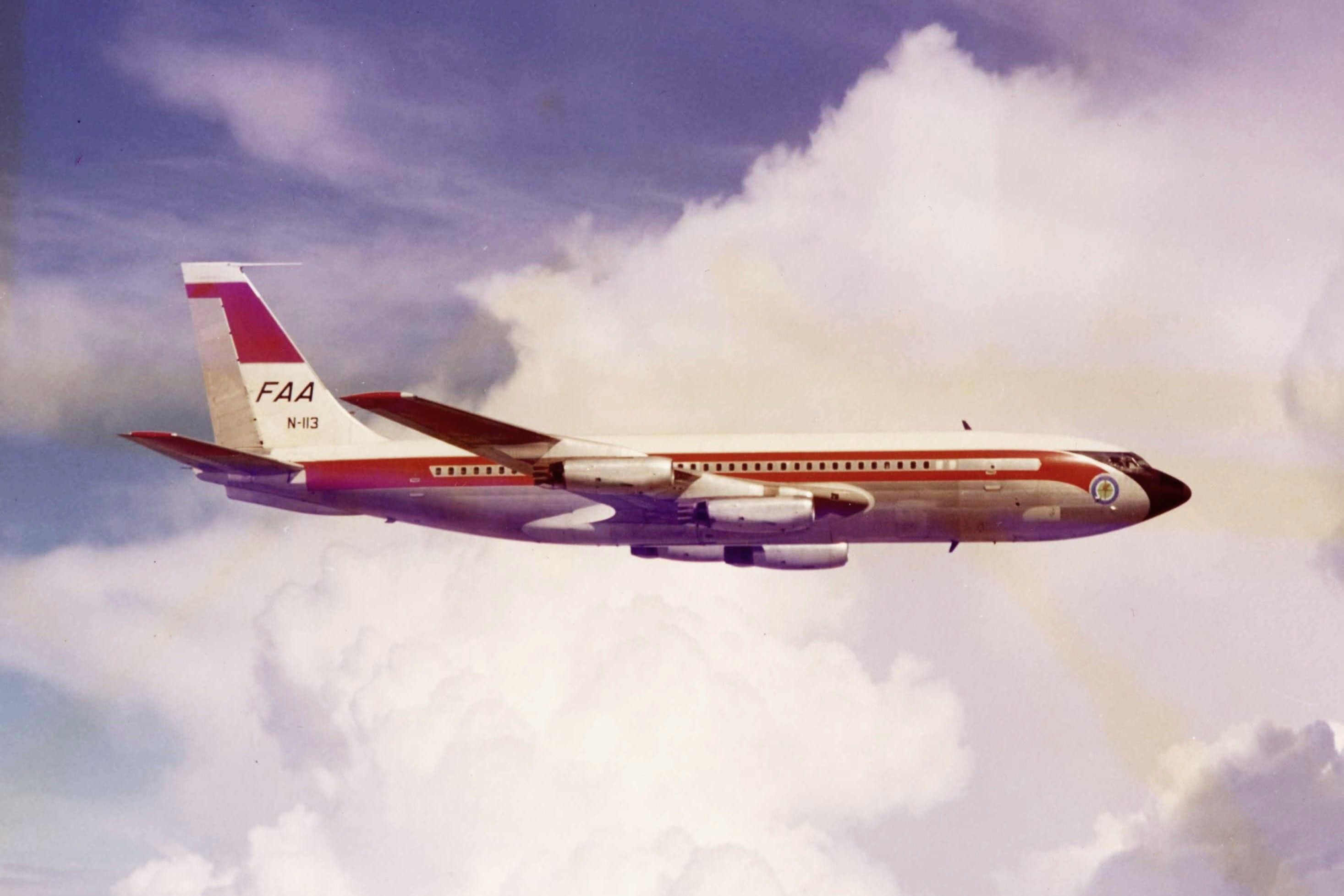 Throwback: When NASA And The FAA Deliberately Crashed A Boeing 720 For Research Purposes