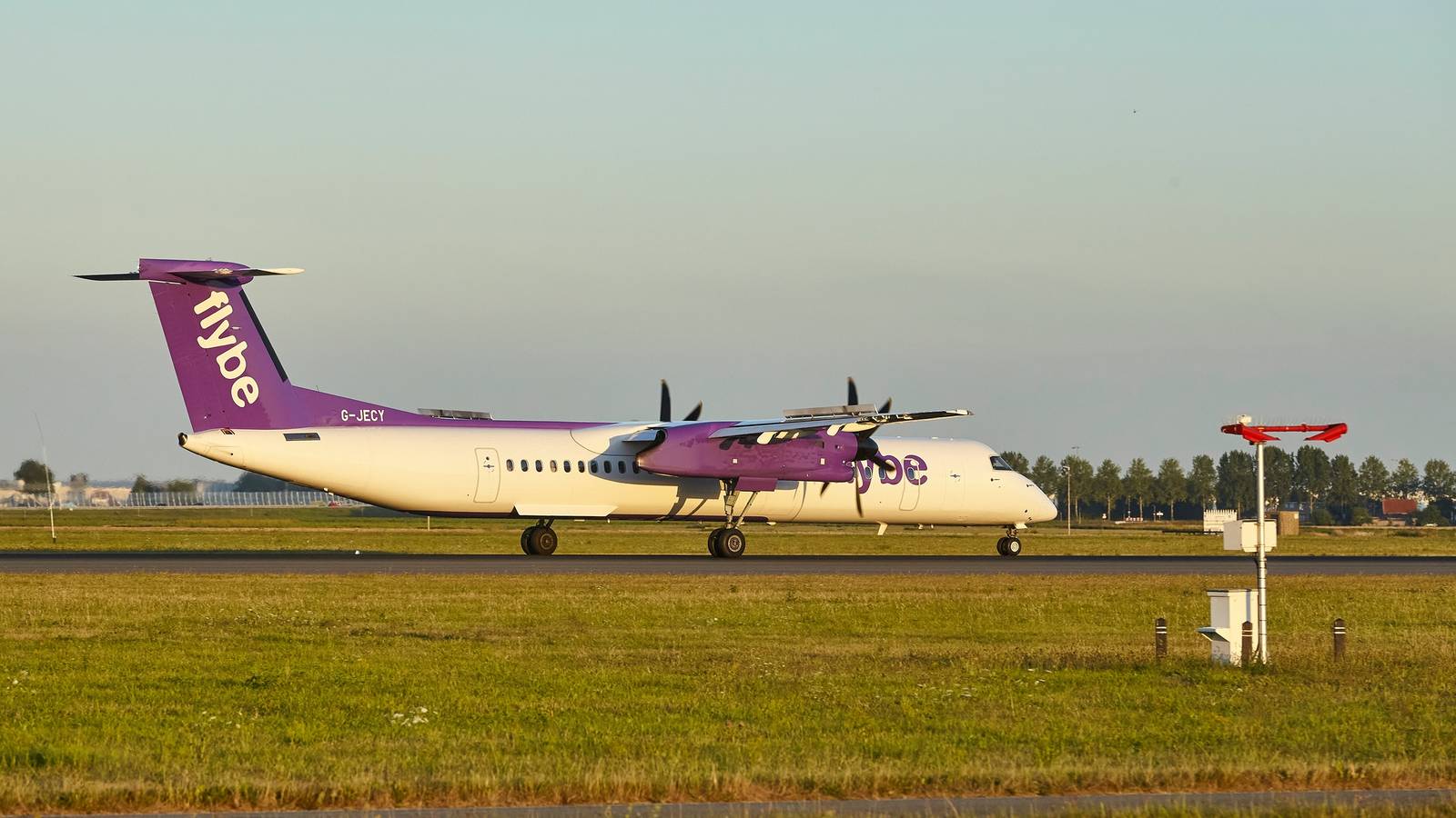 Flybe Relaunch Could A New Flybe Succeed Or Are We In For A Replay Of Monarch's Epic ...