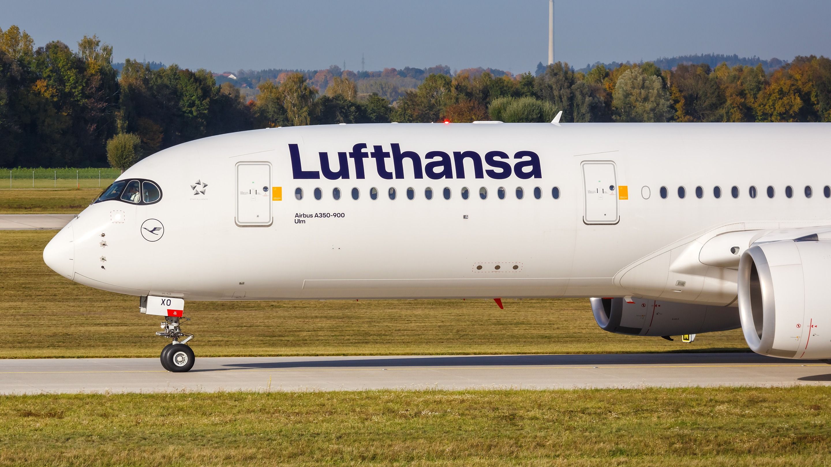 Lufthansa Focuses On A Premium Travel Experience While Critical Of
