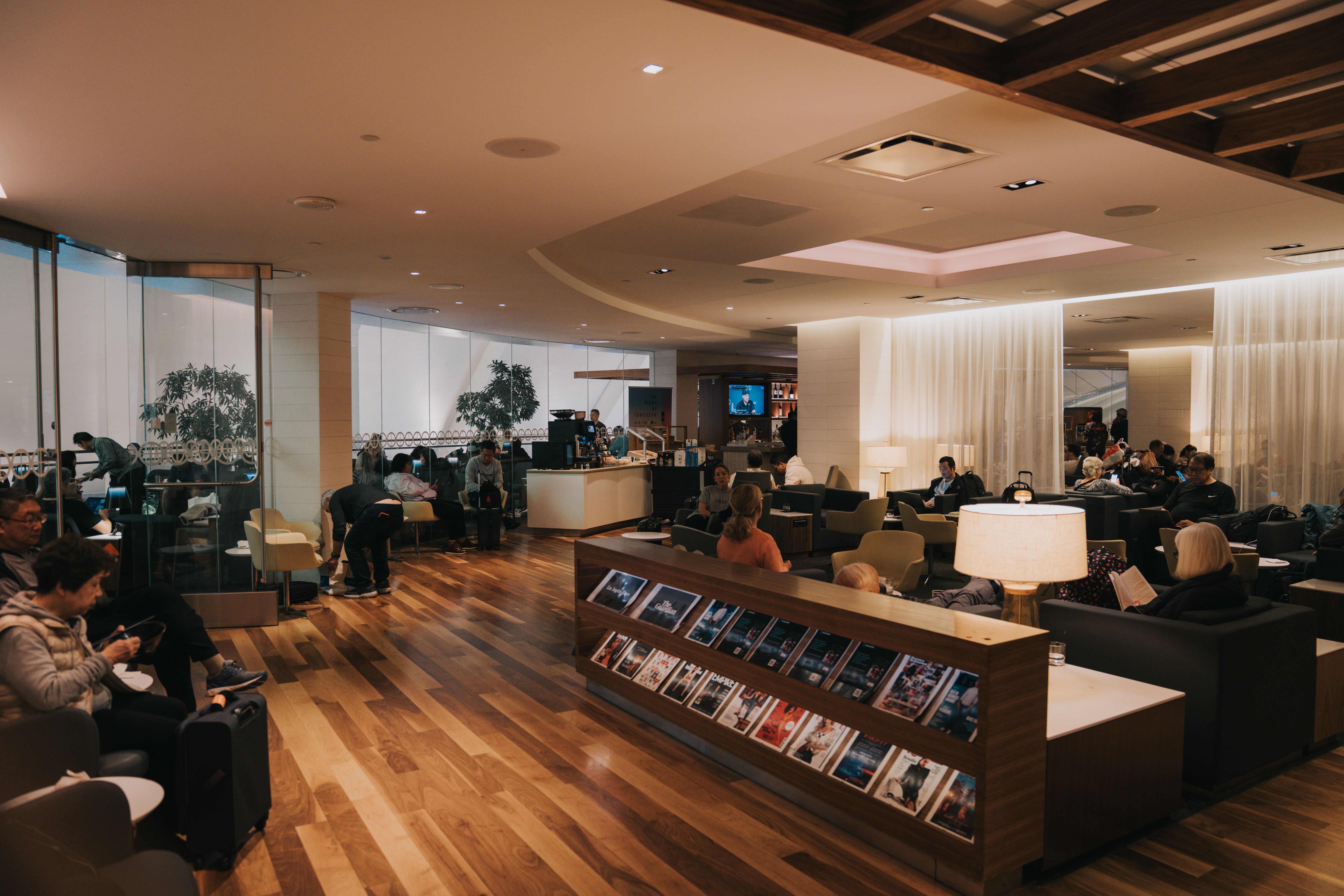 Lounge Review: Star Alliance Lounge At Los Angeles International Airport