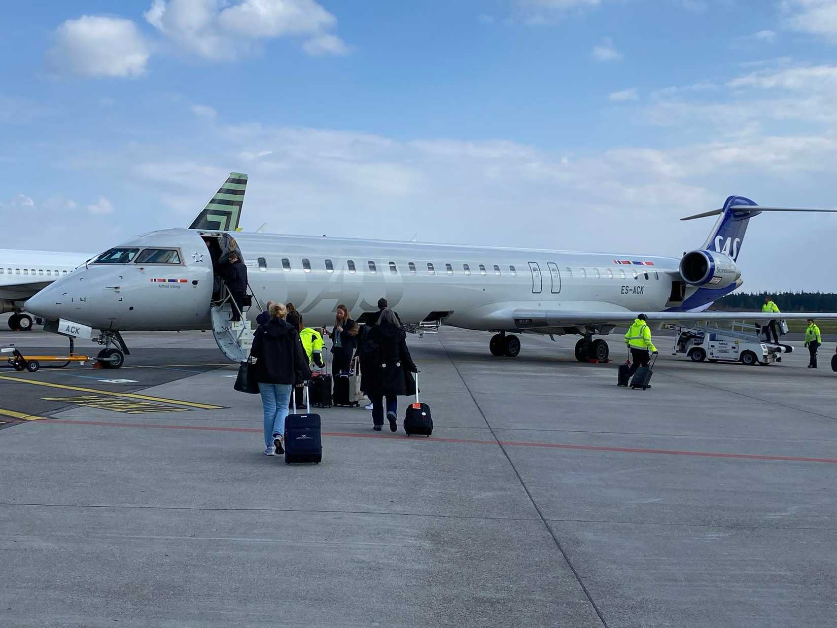 Flight Review: What It Was Like Flying SAS's Smallest Jet