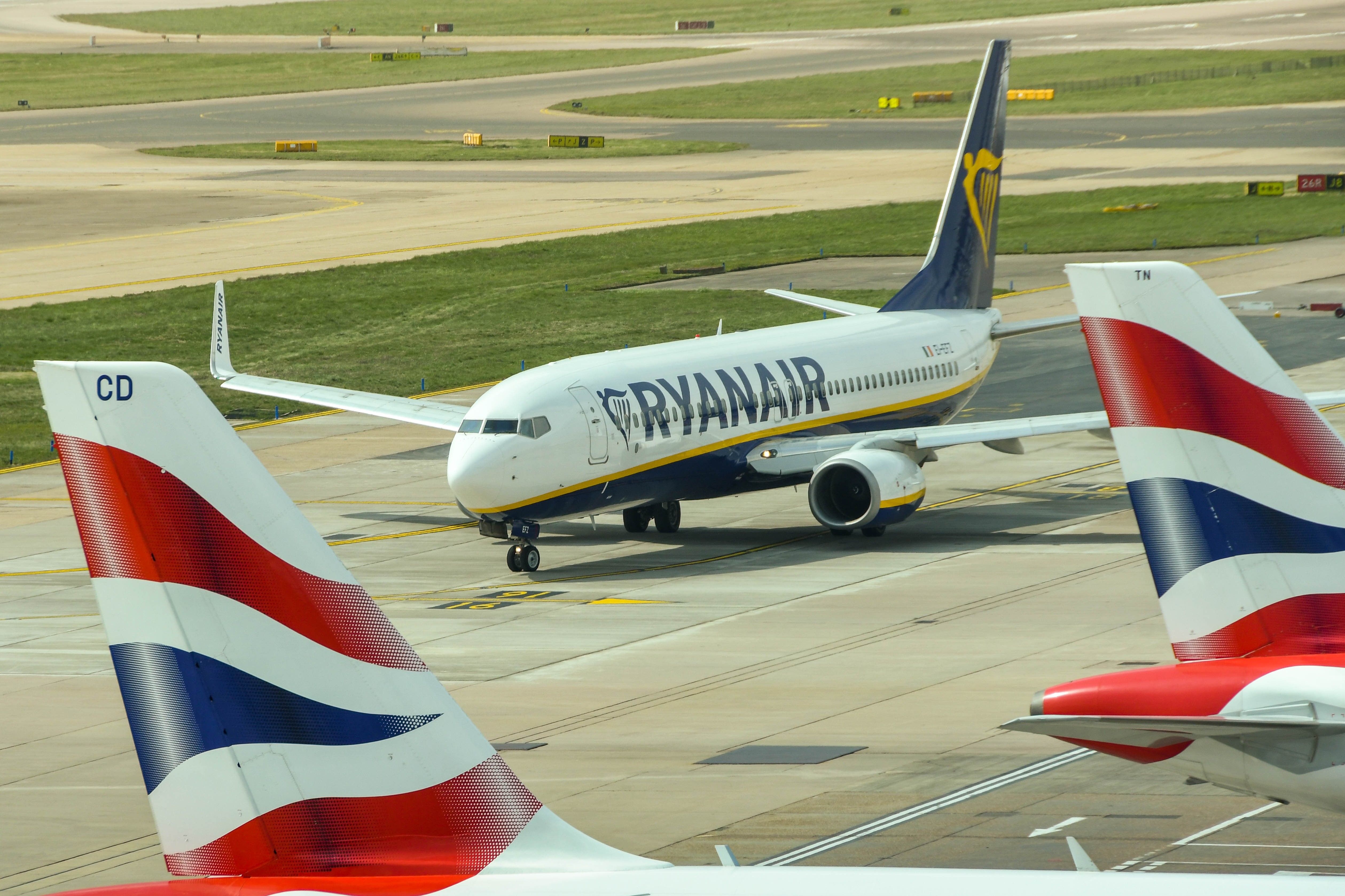 What Are The UK's Busiest Domestic Air Routes For Each Major Carrier?