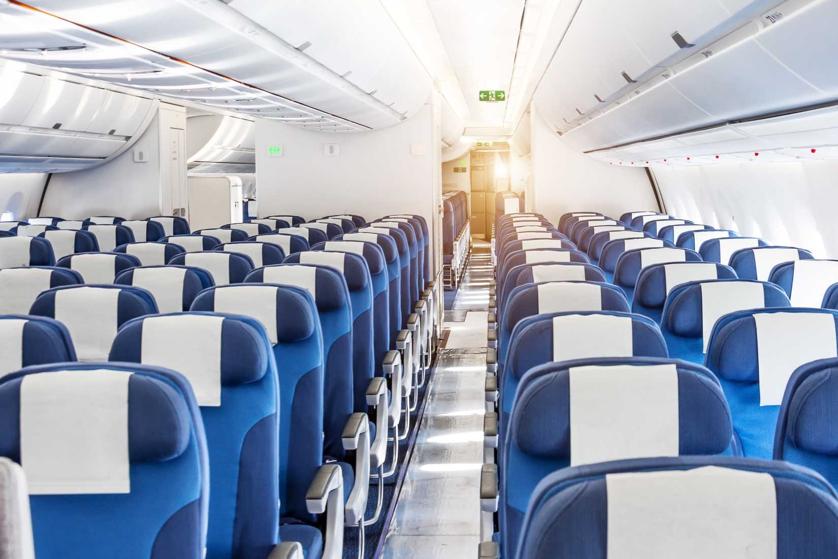 Plane Sit Why Flight Attendants Say This Seat Is The Best To Sit In On An Airplane