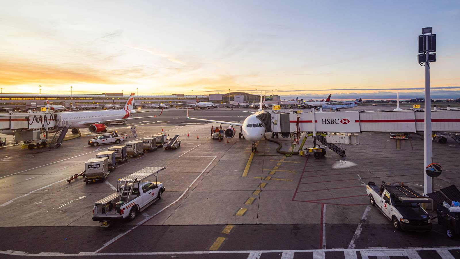 Canada's Largest Airport Toronto Pearson Receives Billions For New Design And Construction