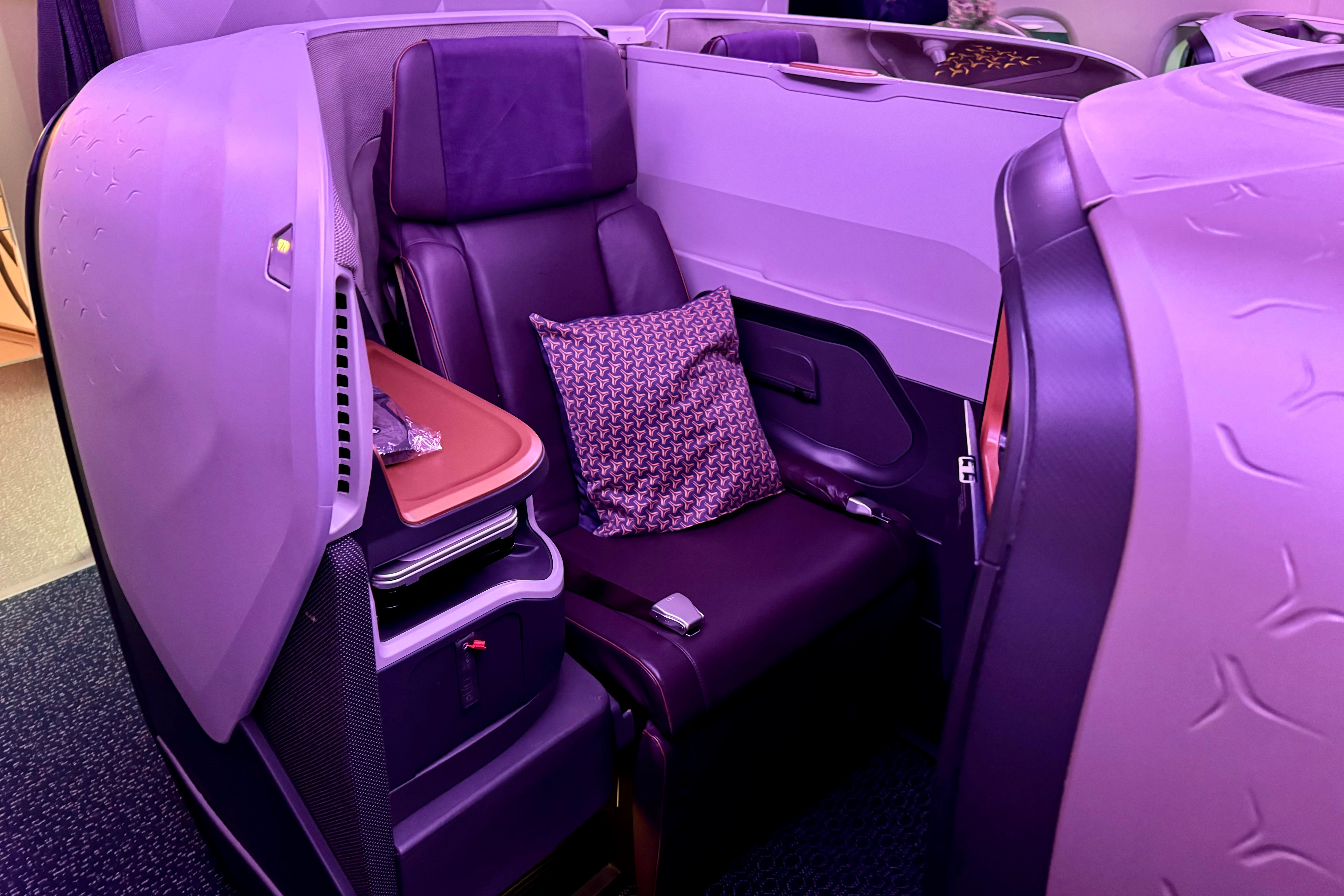 Flight Review: Singapore Airlines Airbus A380 Business Class From London Heathrow To Singapore Changi