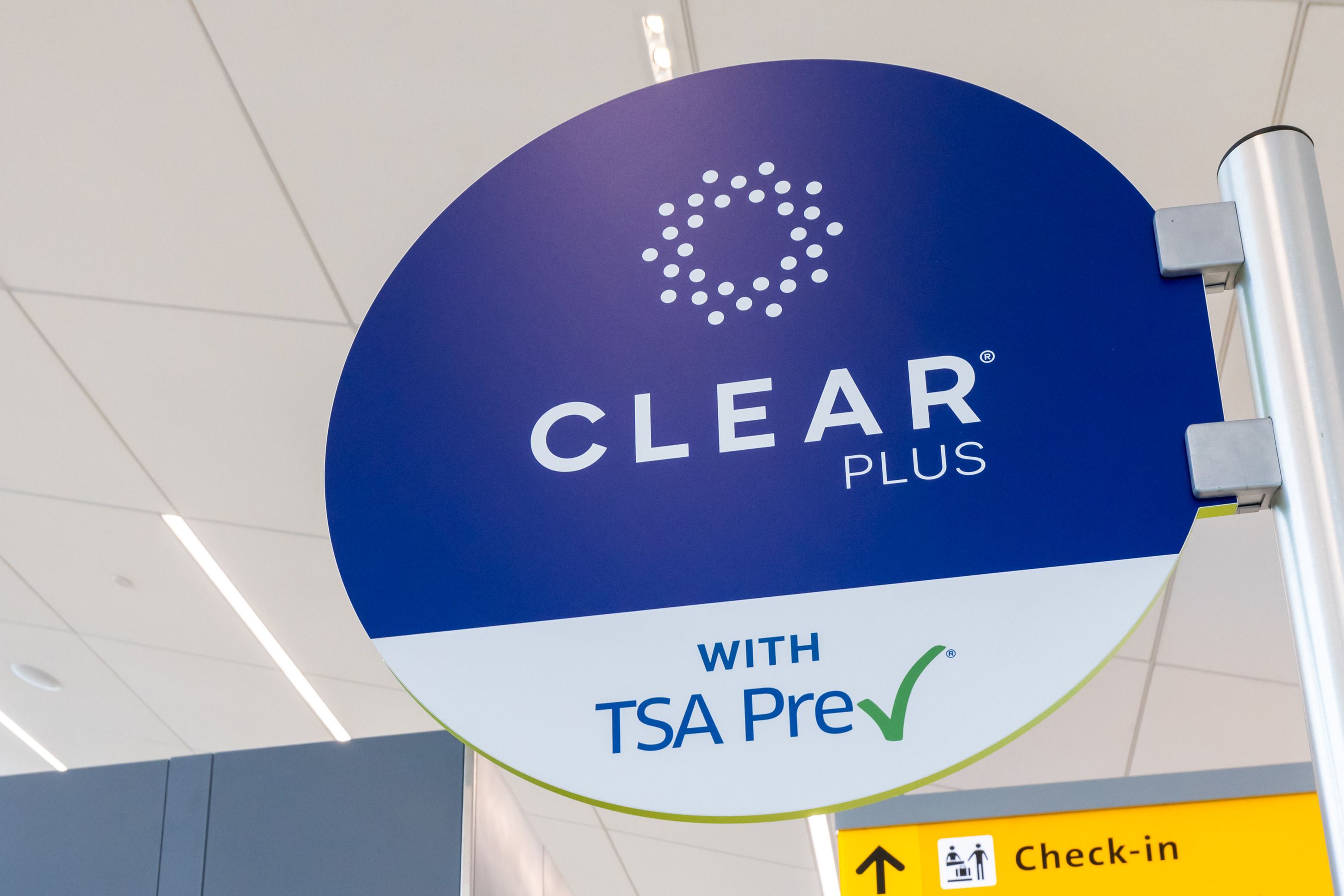 CLEAR Becomes The Third Official TSA PreCheck Enrollment Provider