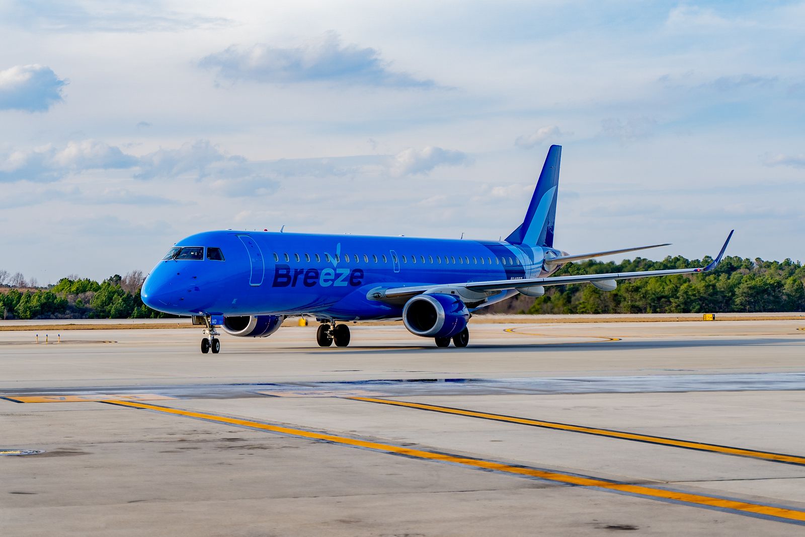 Breeze Airways Plans To End Scheduled Embraer E190 & E195 Service Months Earlier Than Expected