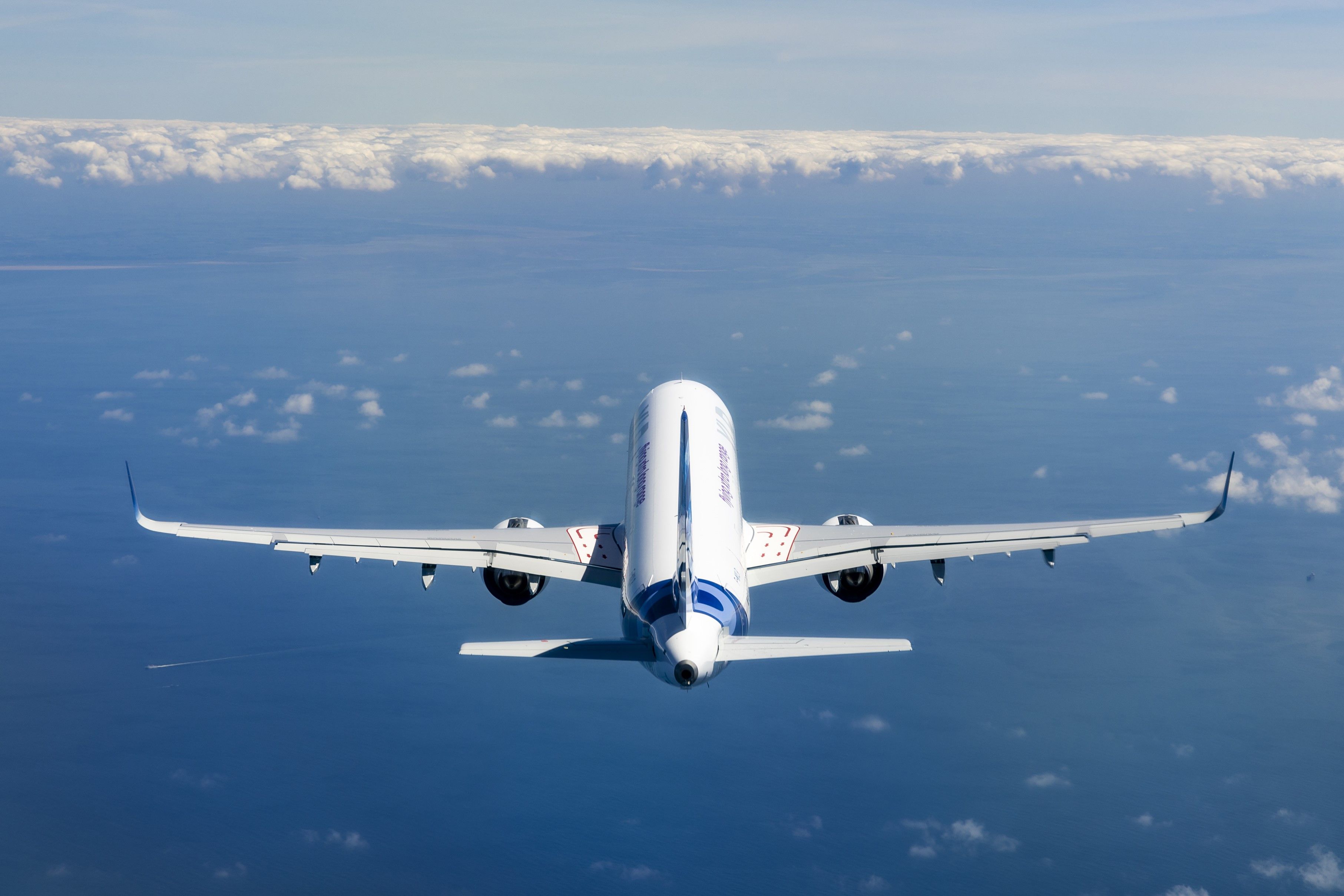 Industry Analysis: Why Airbus Can't Exploit Boeing's Manufacturing Woes