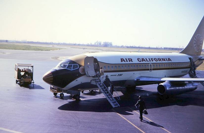 AirCalifornia-1969-B737-100