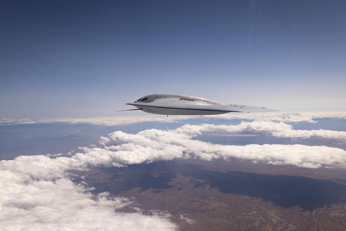 US Air Force Releases 1st Video Of B-21 Bomber In Flight