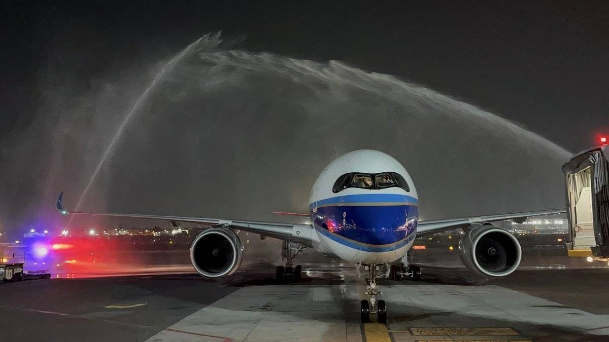 7,639 Nautical Miles: The World's New 9th Longest Route Takes Off From Shenzhen China