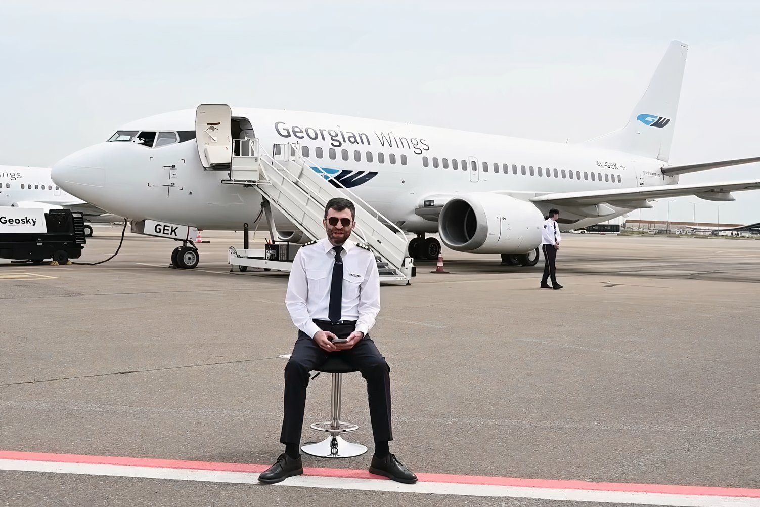 Georgian Wings: Tiny Airline Has New Classic Boeing 737-300 Flights Of Over 4 Hours