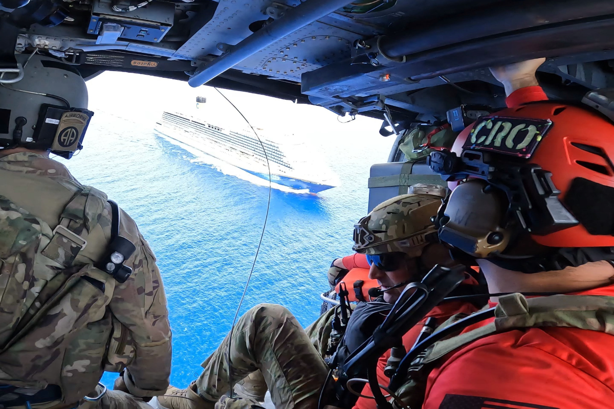 4 USAF Rescue Wing Helicopters Airlift Passengers On Carnival Cruise 350 Miles Off US Coast