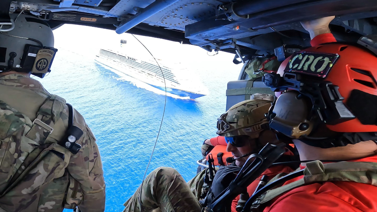 4 USAF Rescue Wing Helicopters Airlift Passengers On Carnival Cruise 350 Miles Off US Coast