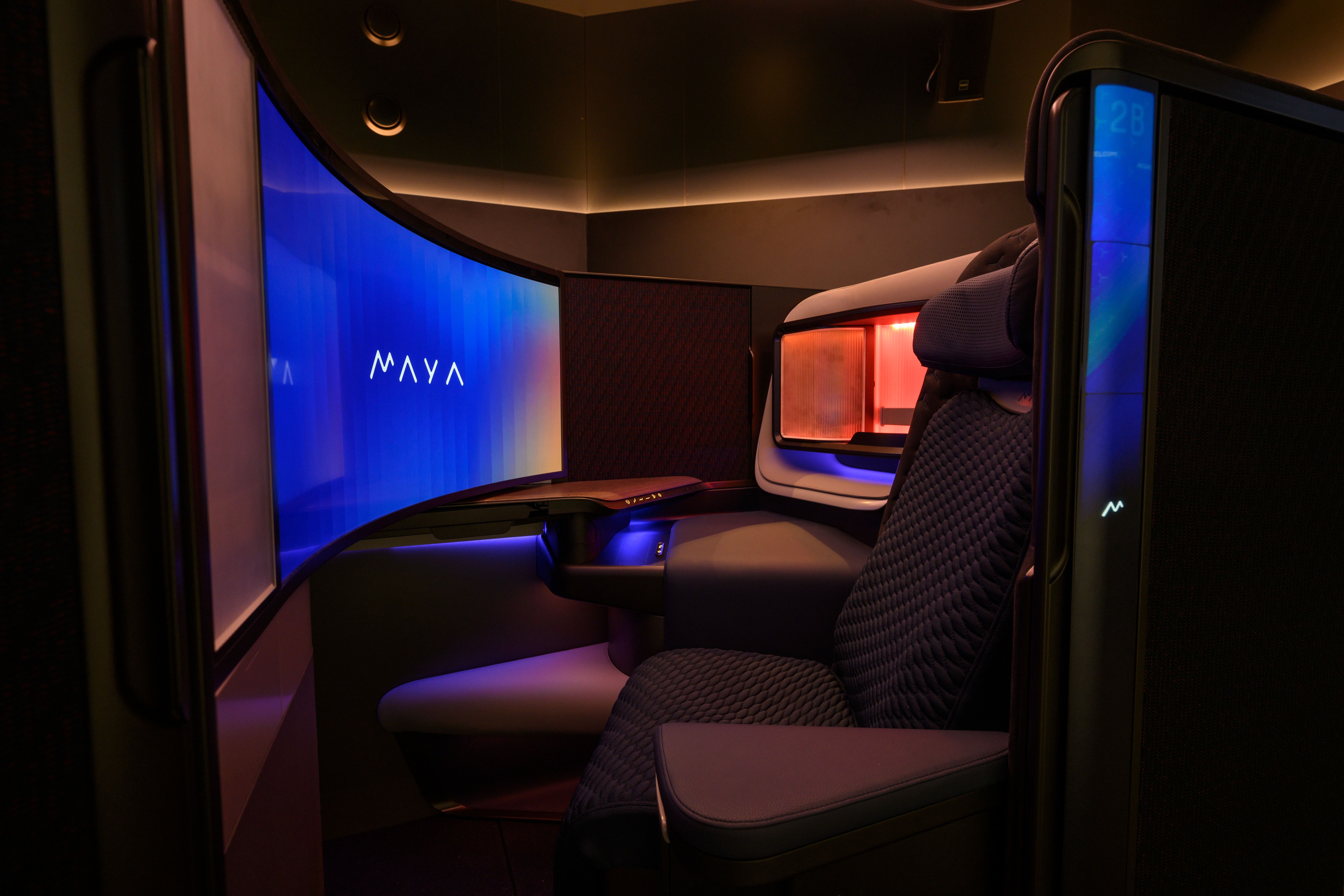 New MAYA Cabin Suite Concept Would Offer A 45" Curved Screen On Planes