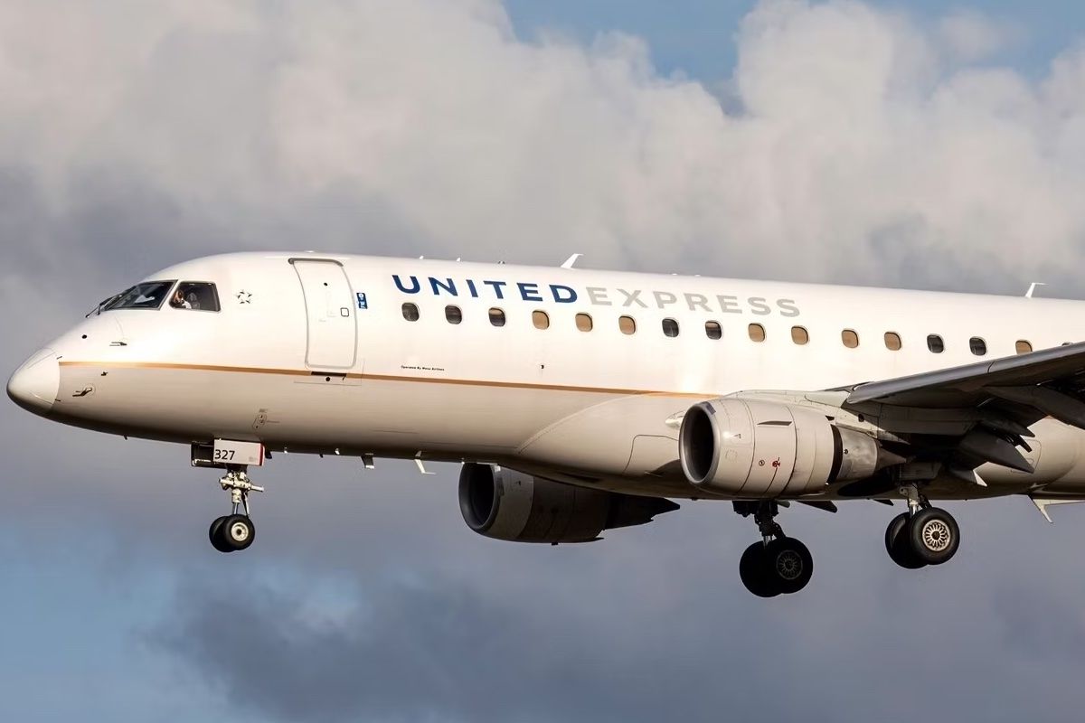Measles Case Confirmed On SkyWest-Operated United Airlines Flight From LAX To Fresno
