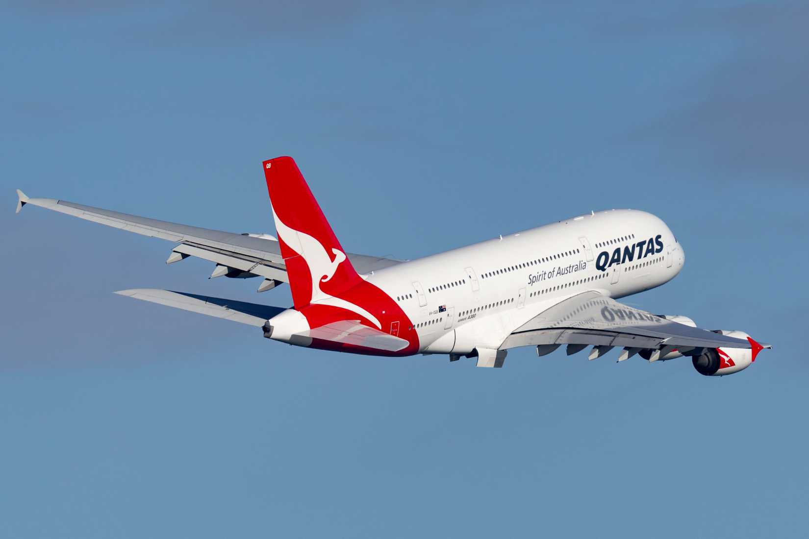 9-Hour Go Round: Qantas Airbus A380 Flight To Johannesburg Makes U-Turn ...