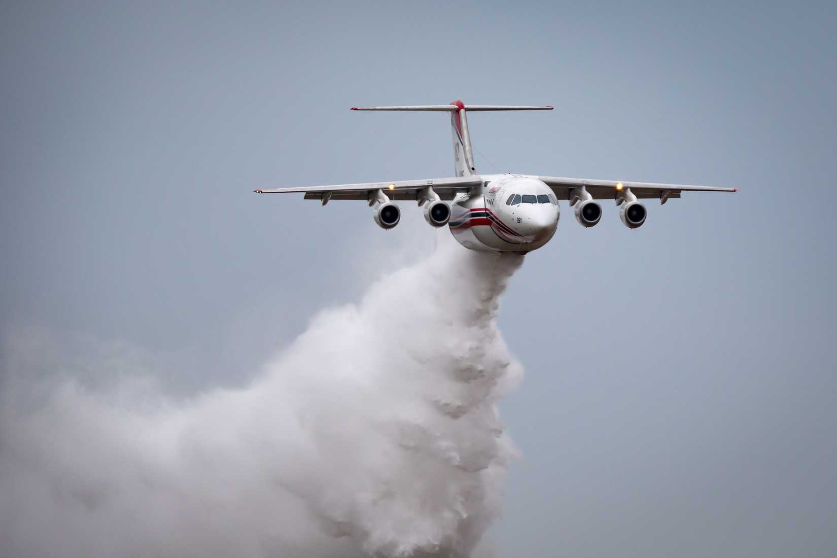 Which Airlines Still Operate Avro RJ Aircraft?