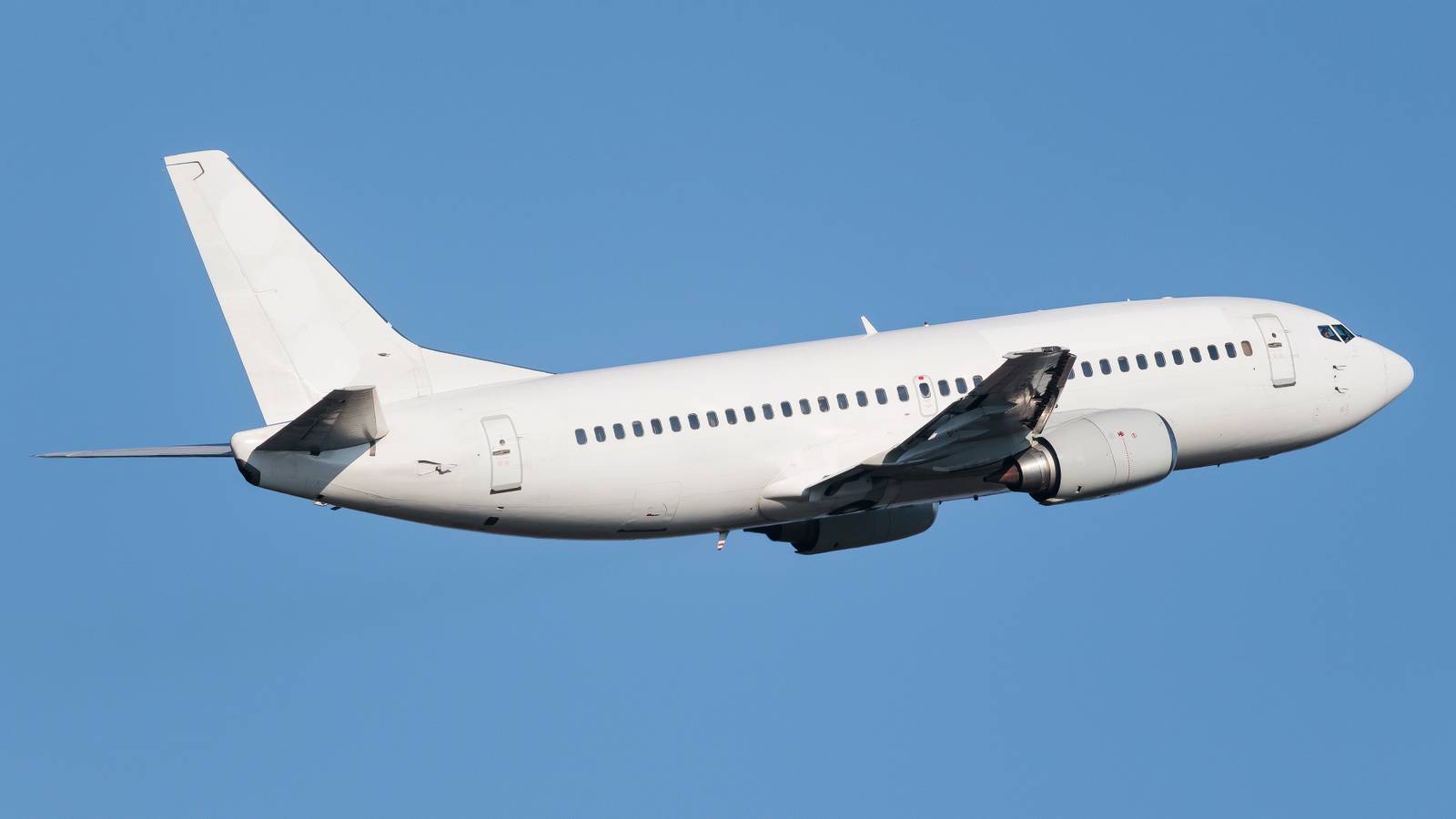 Serve Air Cargo Boeing 737 Substantially Damaged In Runway Excursion In Kinshasa