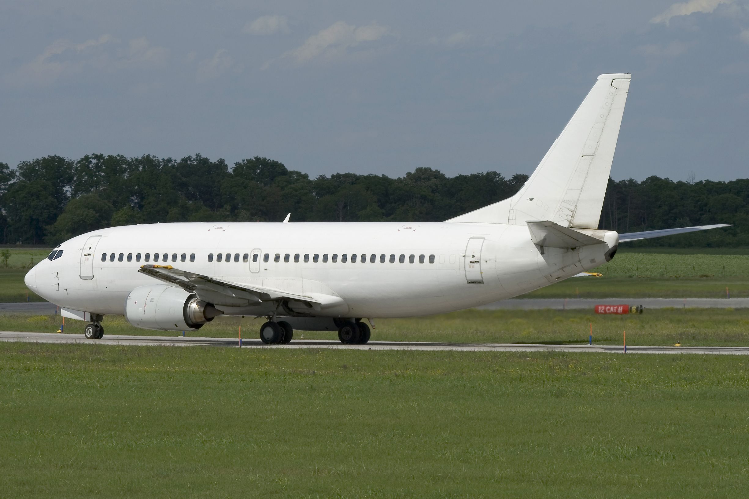 11 Injured As Air Senegal Boeing 737-300 Veers Off Runway