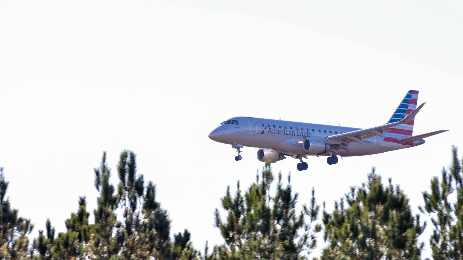 American Airlines Will Cease Embraer E175 Flights Between Boston & Memphis This Fall
