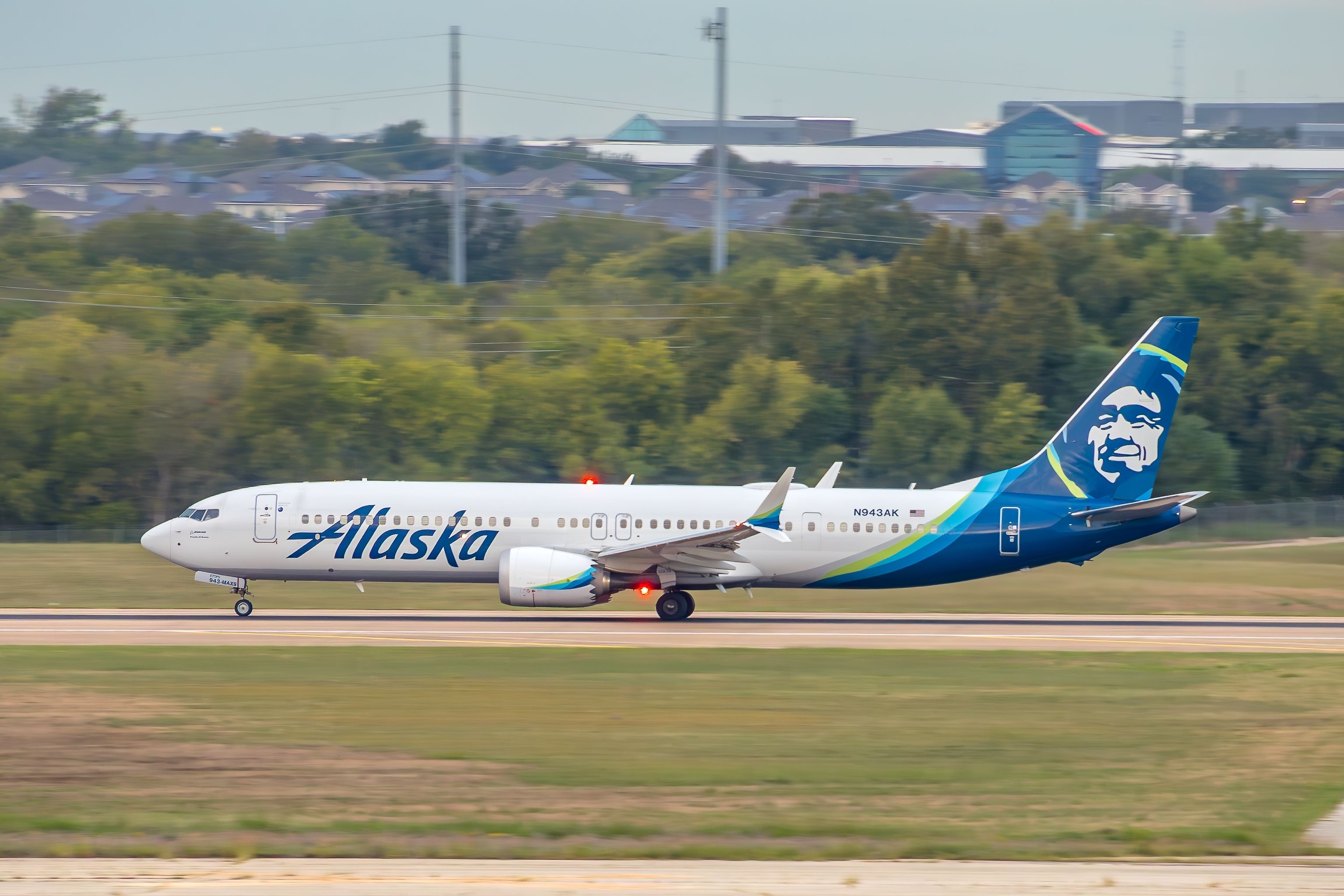 Alaska Airlines 737 MAX Aborts Takeoff And Blows Tires To Dodge Southwest Jet