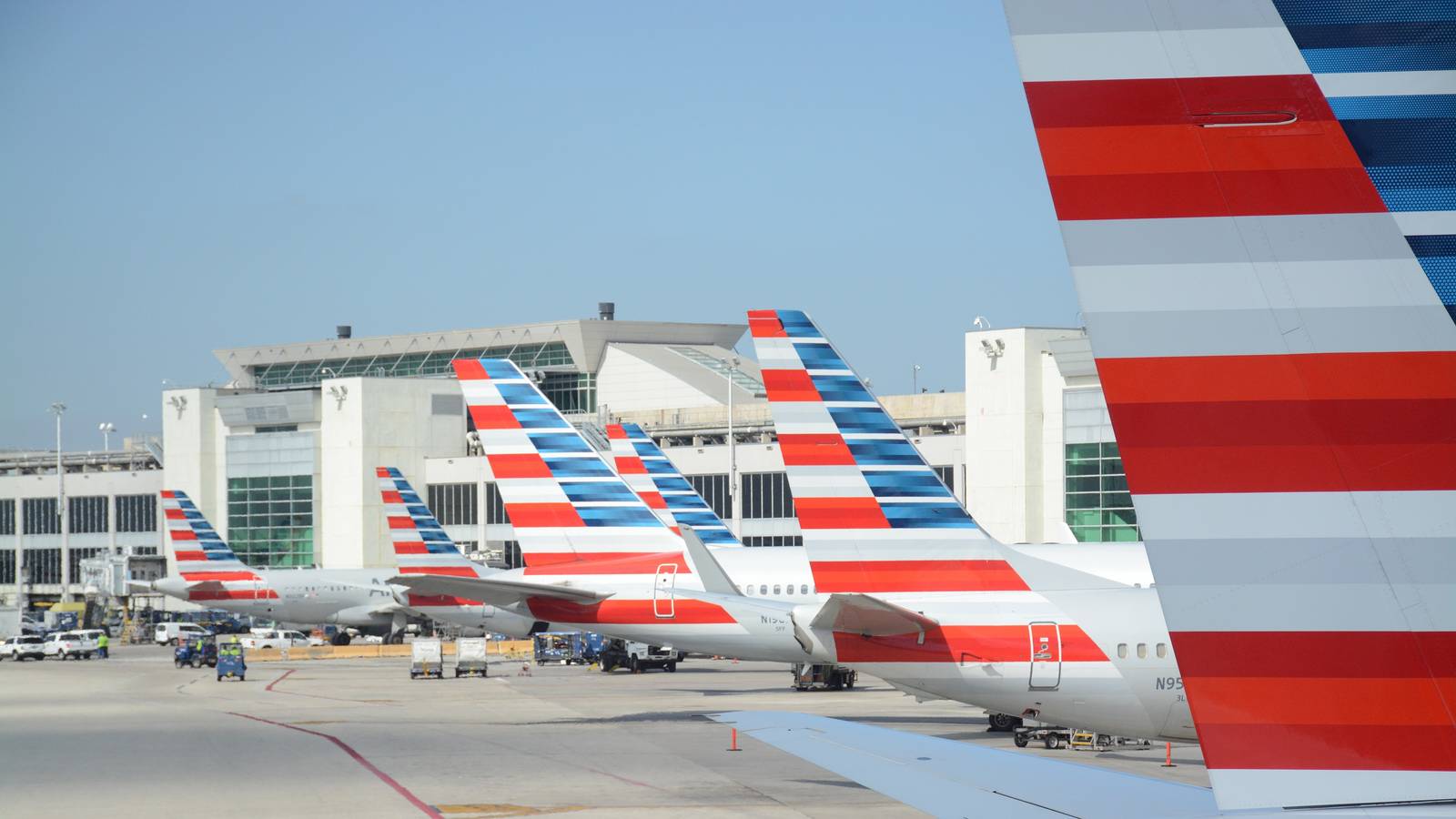 American Airlines Prioritizes Safety, Customer Experience, and Climate In Sustainability Report