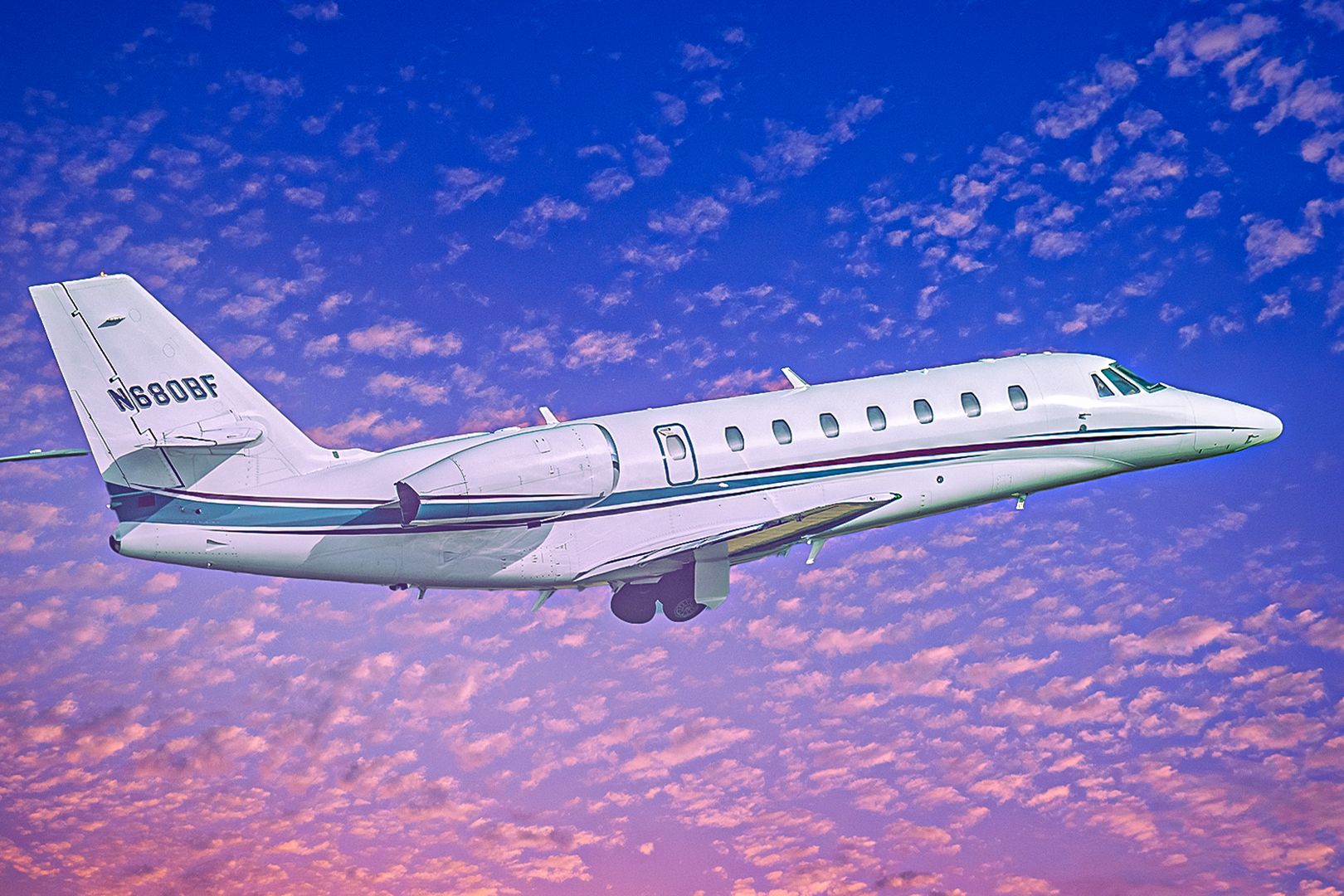 Which Super Midsize Business Jet Has The Longest Range?