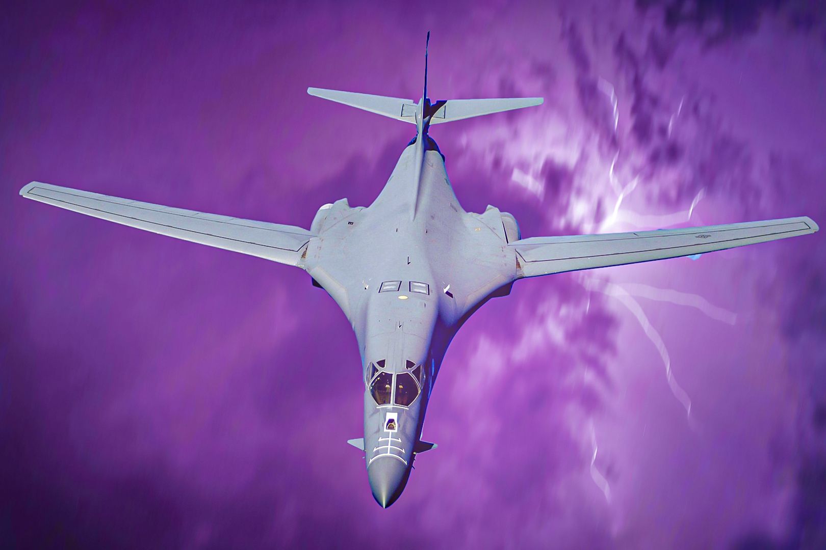 5 Strategic Uses Of The B-1B Lancer Bomber For The US Air Force