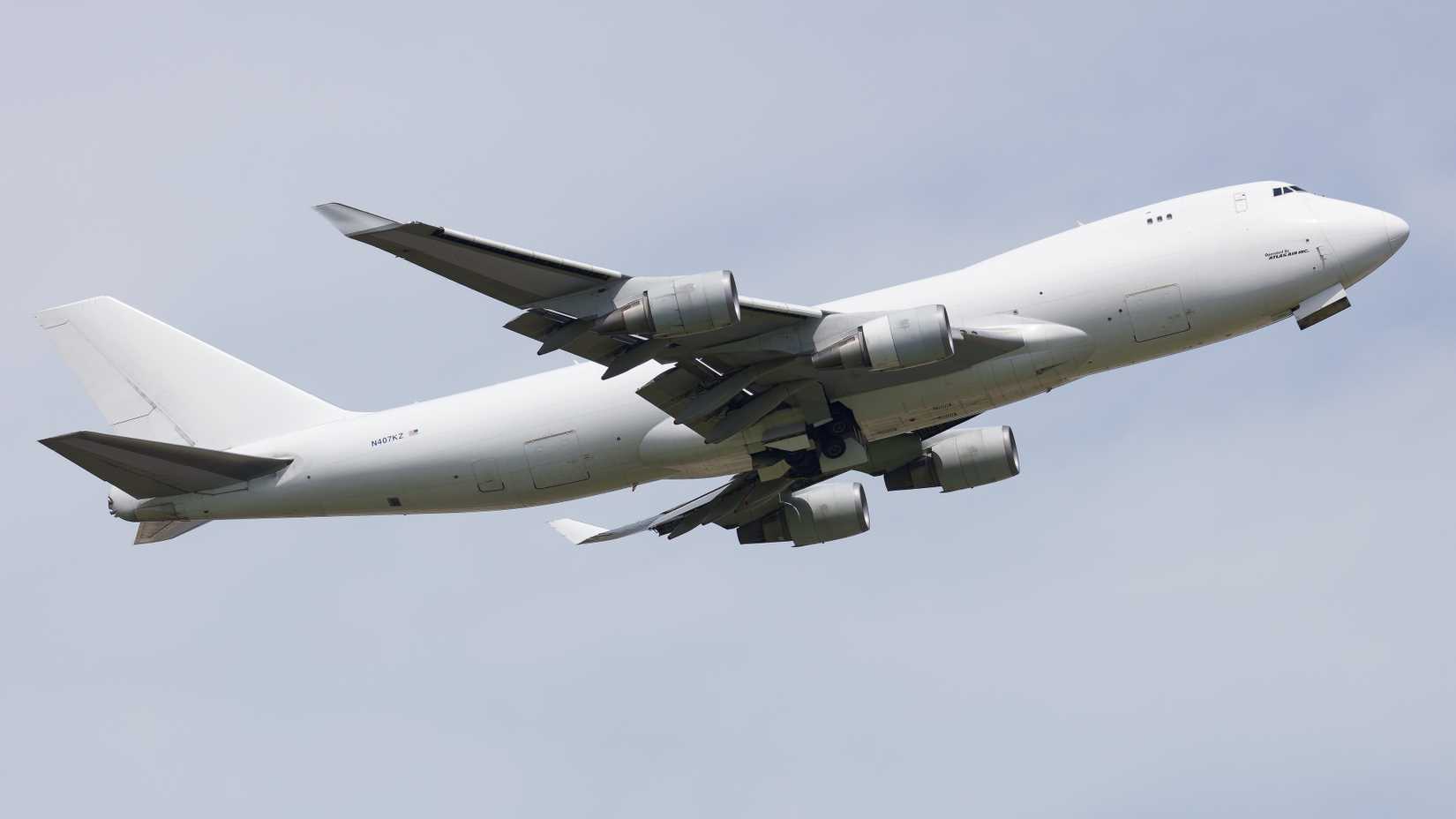 Atlas Air Boeing 747-400F departing shutterstock_2146423509