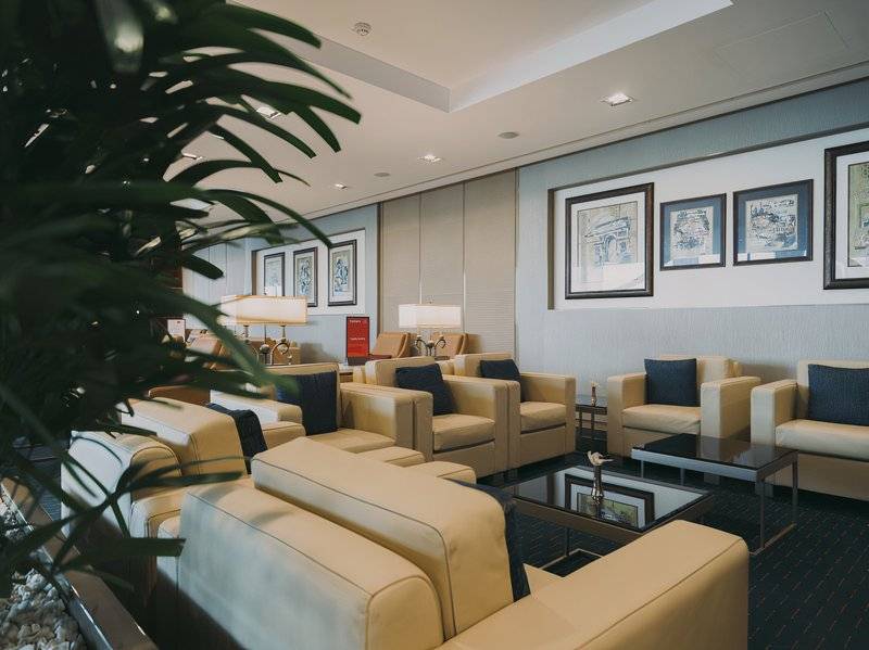 A Glimpse Inside Emirates' Stylish New Lounge At Paris Charles de ...