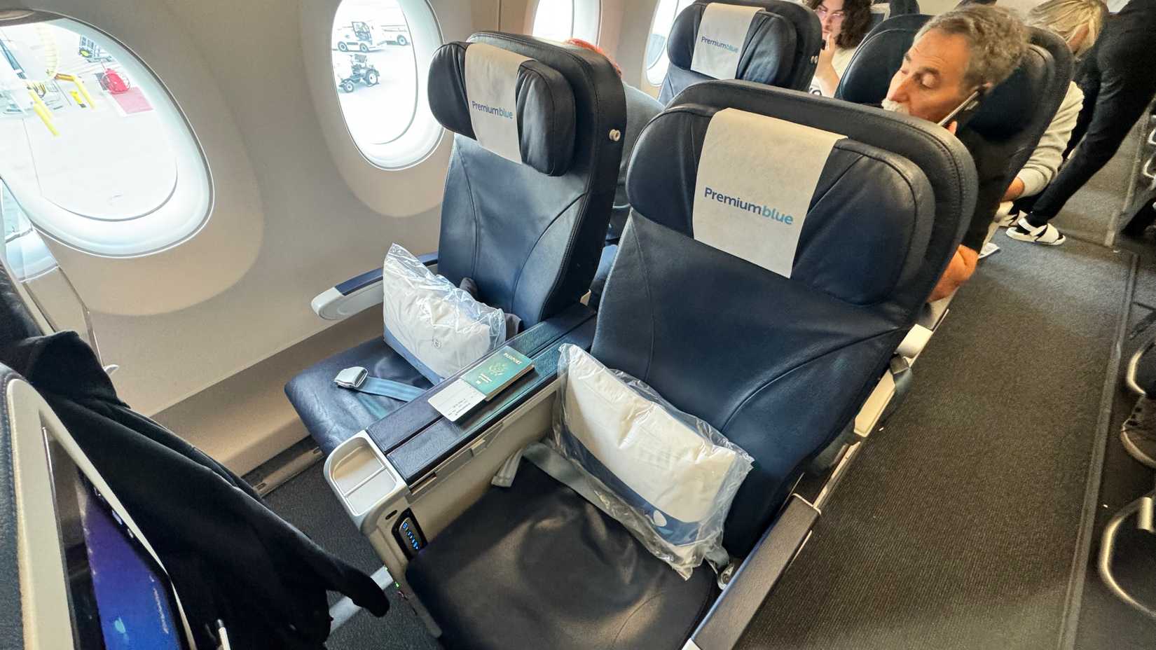 What Do You Get For Your Money In Premium Economy On French bee?