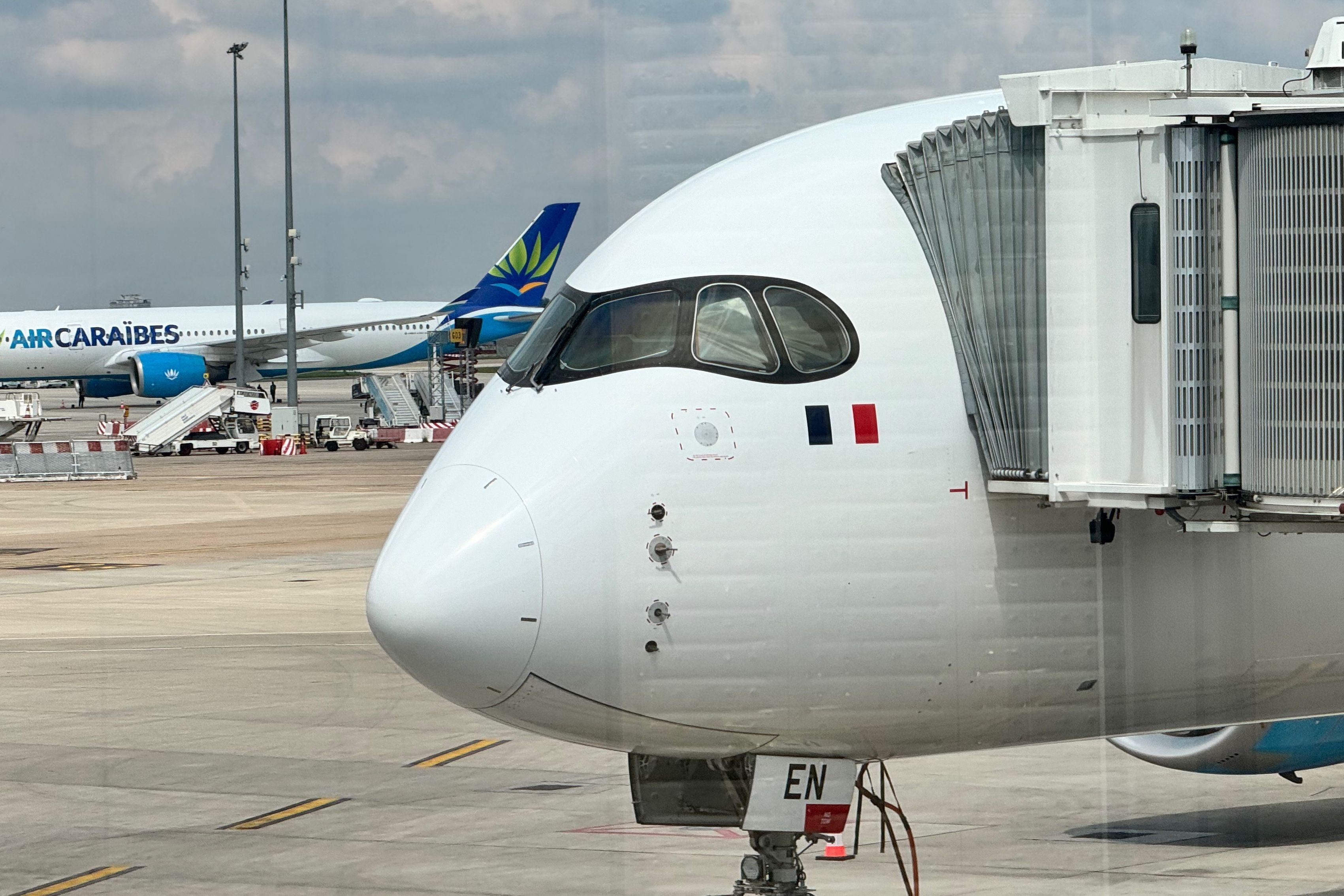 Flight Review: French bee Airbus A350-900 Premium Class From Los Angeles To Paris Orly