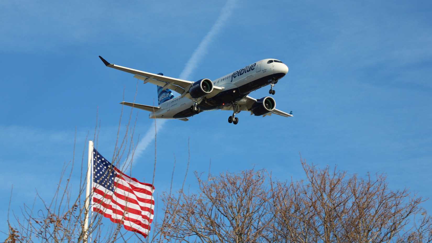 JetBlue Launches Seasonal Airbus A220-300 Flights Between Boston ...