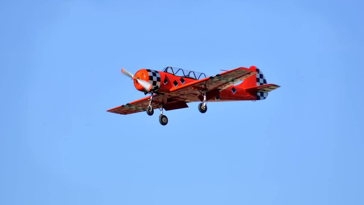 Spanish Pilot "Coco" Rey Killed As 2 Yakolev Yak-52 Collide Midair At Portuguese Air Show
