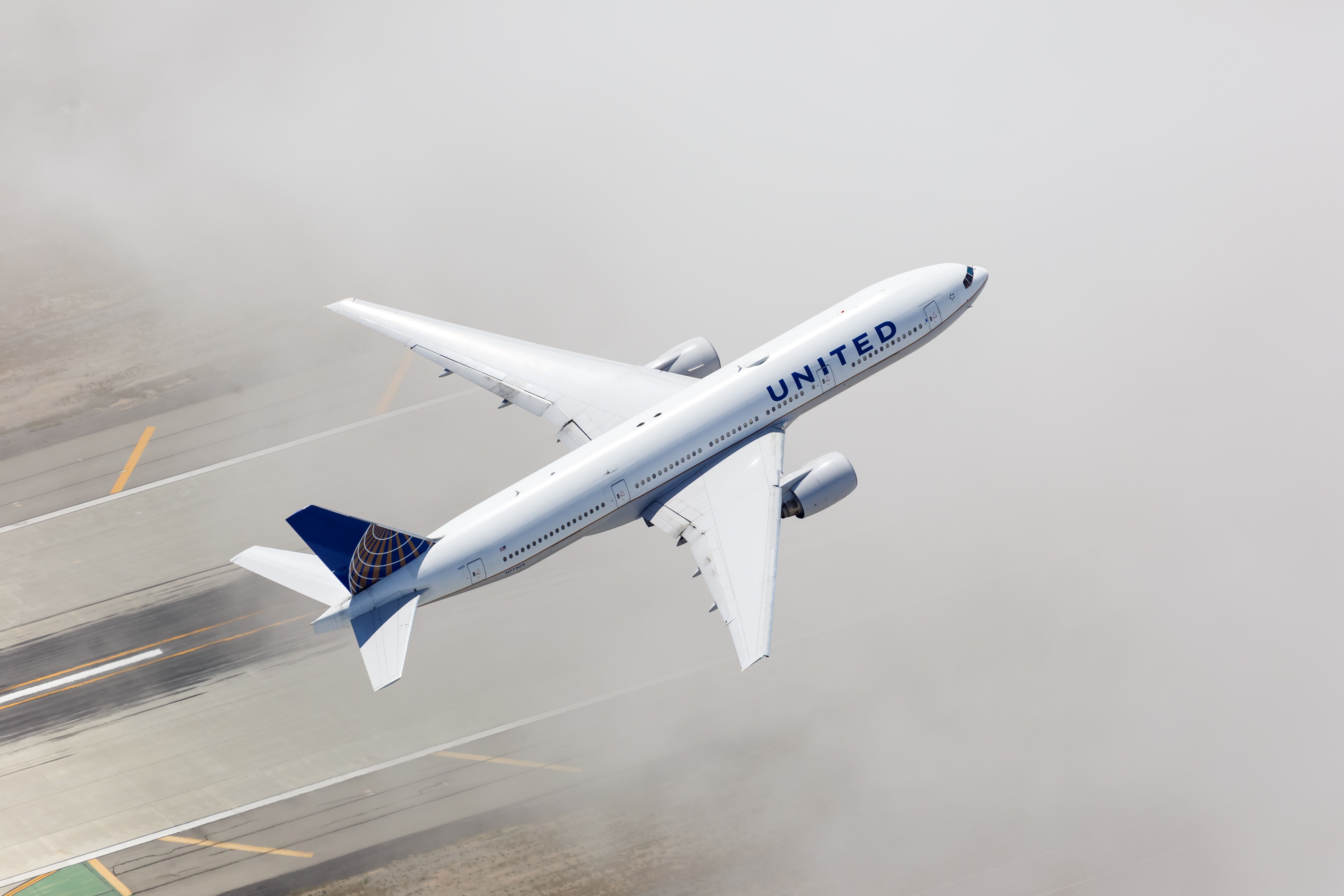 United Airlines Basic Economy: 5 Things To Be Aware Of When Booking