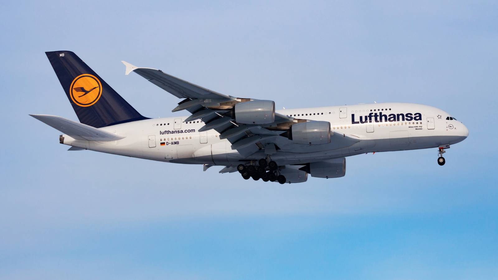 Lufthansa Removes Its 6th Airbus A380 From Storage In Teruel With Positioning Flight To Frankfurt