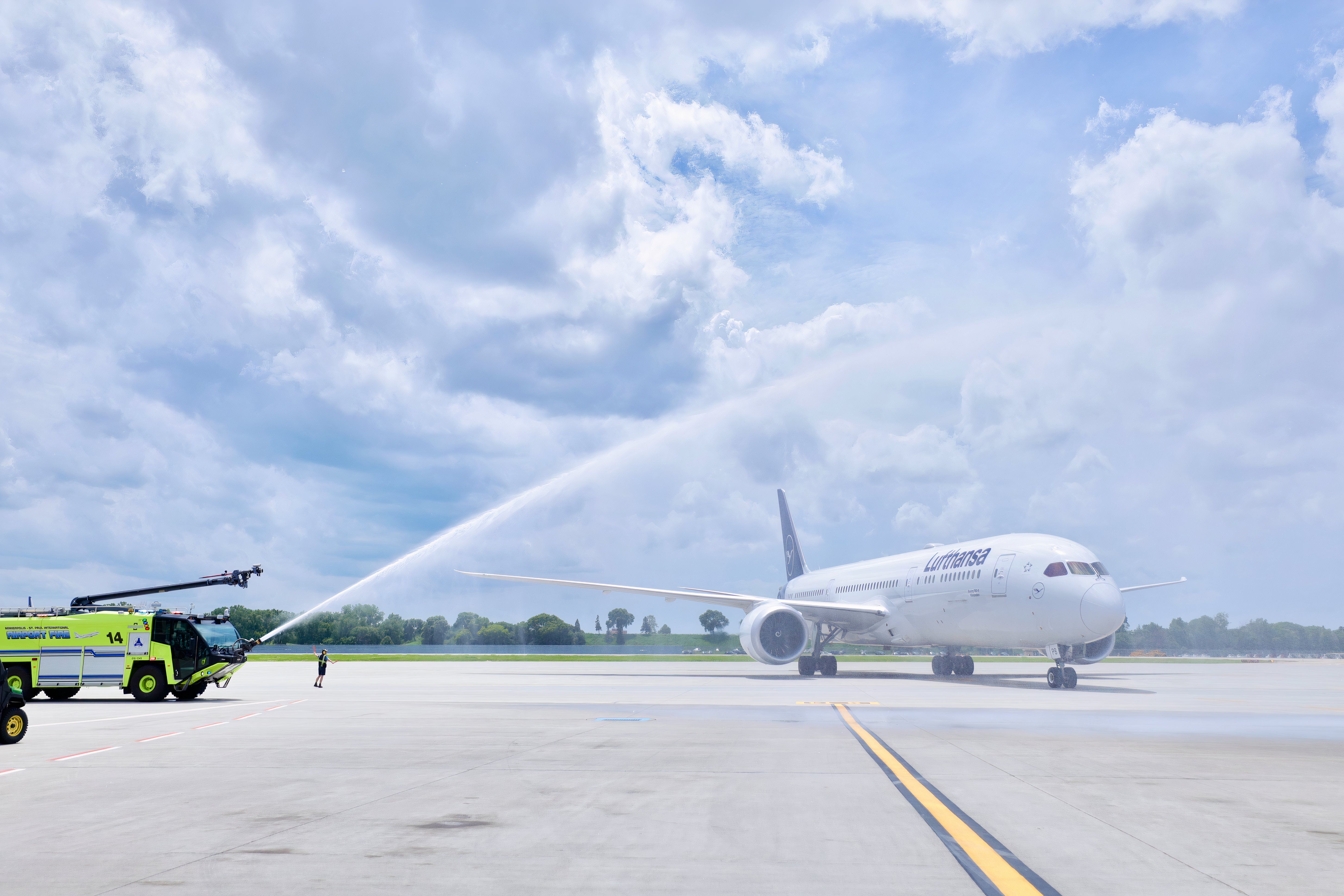 Lufthansa Touches Down In Minneapolis–St. Paul For The 1st Time With Service From Frankfurt