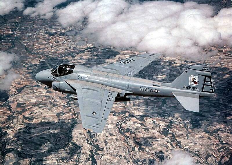 5 Fast Facts On The US Navy Grumman A-6 Intruder